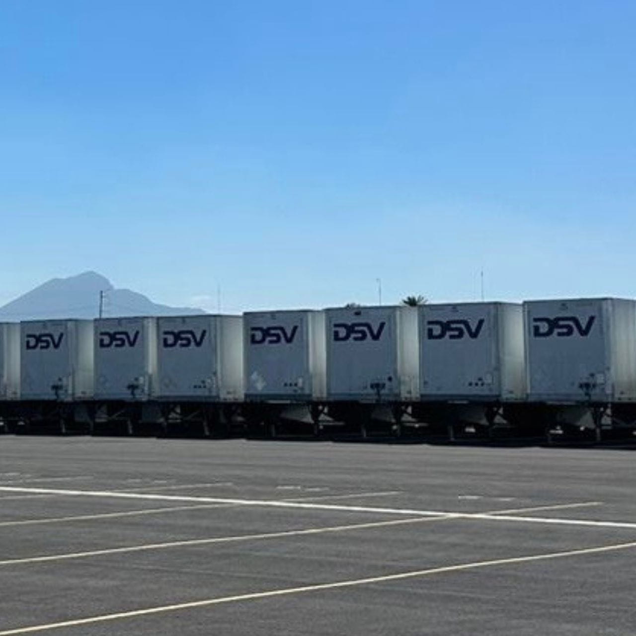 Tráileres de DSV para transporte cross-border